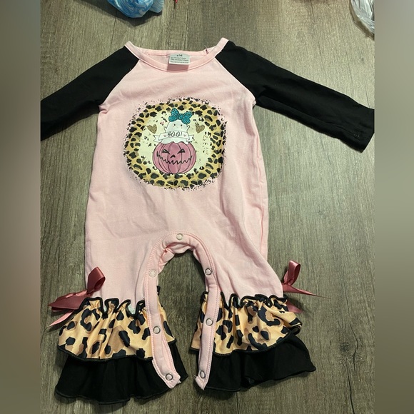 Ghost and leopard print boutique romper - Picture 1 of 2